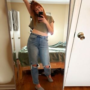 American Eagle Mom Jeans